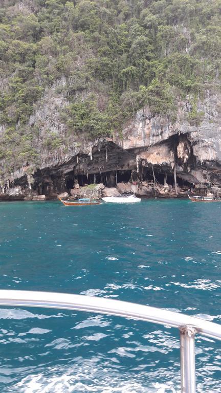 Allstar Guesthouse Karon المظهر الخارجي الصورة