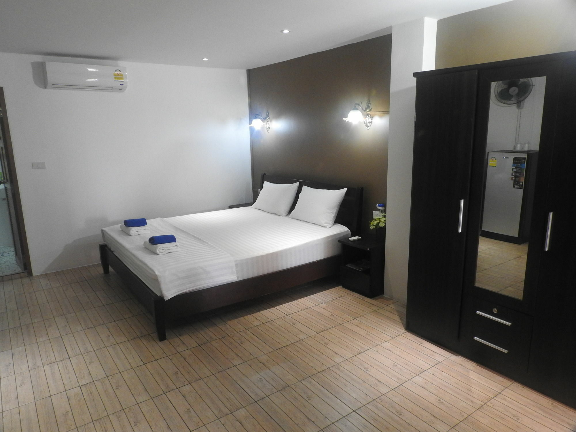 Allstar Guesthouse Karon المظهر الخارجي الصورة