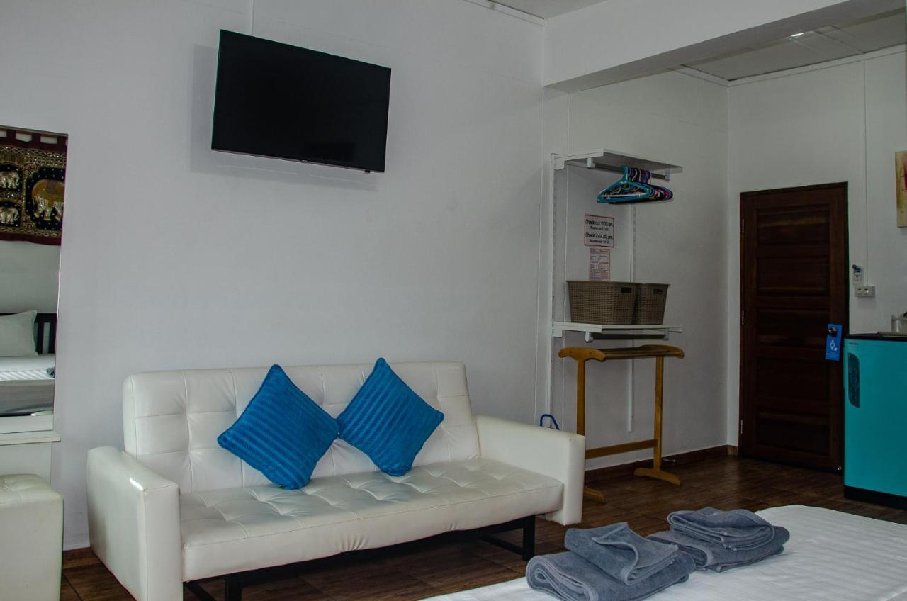 Allstar Guesthouse Karon المظهر الخارجي الصورة